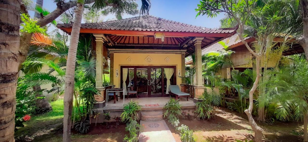 巴厘布纳海滩小屋酒店 艾湄湾 外观 照片